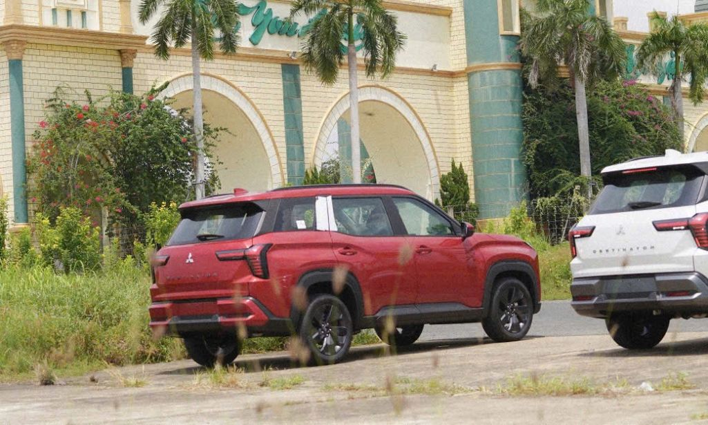 Mitsubishi Destinator