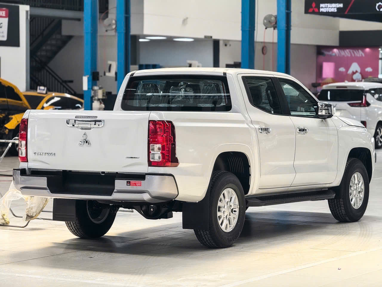 Mitsubishi Triton GLX