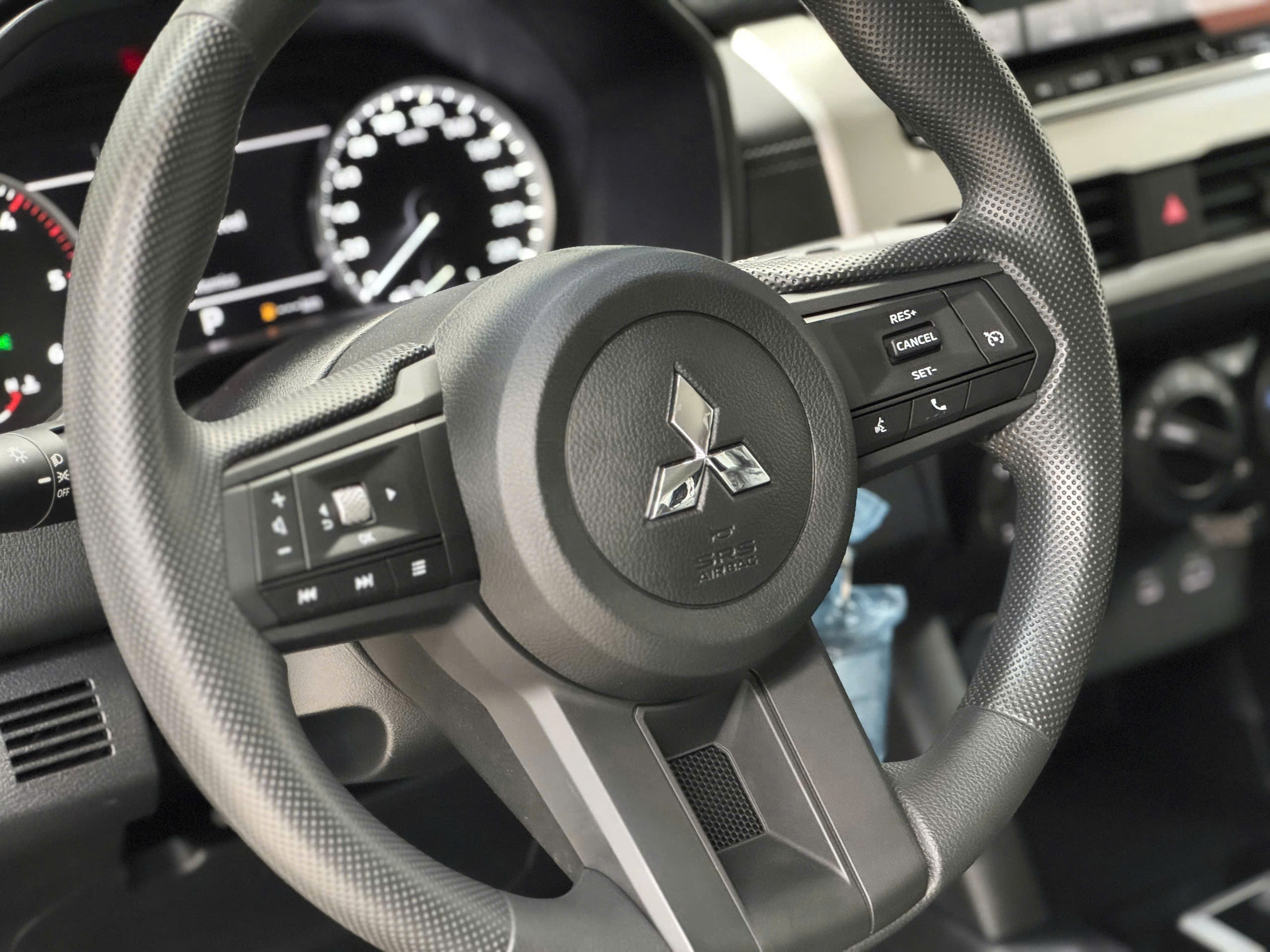 Mitsubishi Triton GLX